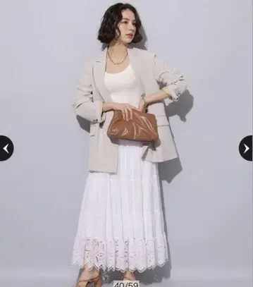 Arpege story 밑단 자수 스커트 S 사이즈