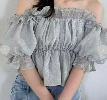 snidel 자카드 볼륨 개더 오프숄더 블라우스 MNT