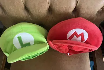 L과 M 로고 캐릭터 모자 세트