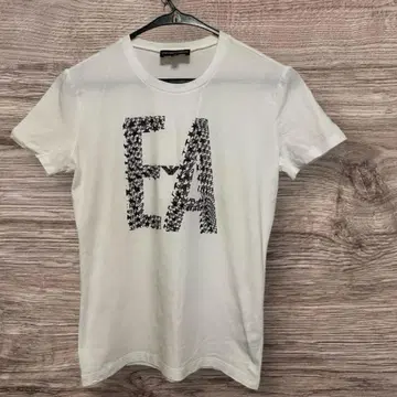 EA 로고 화이트 티셔츠