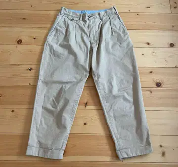 BEAMS PLUS 2 플리츠 치노 트라우저 KHAKI
