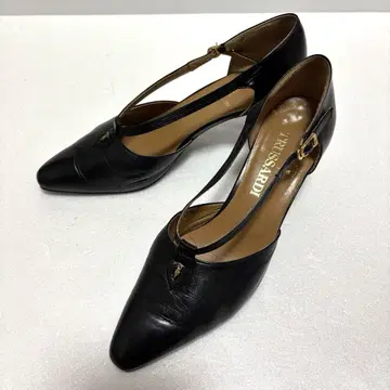 TRUSSARDI 트루사르디 가죽 블랙 힐 펌프스 22.5