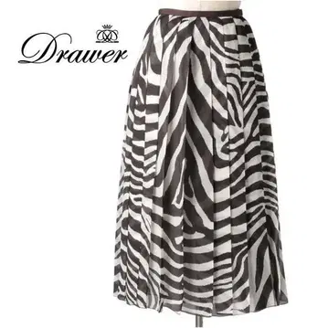 새상품급 드로어 Drawer 플리츠 스커트 실크 화이트 브라운 제브라