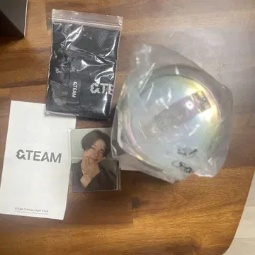 &TEAM 공식 응원봉 포토 카드 포함