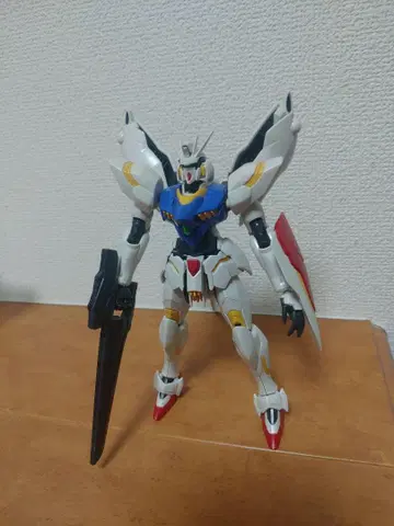 1/144 HG 건담 레기루스 완제품 상품 동시 300엔 할인