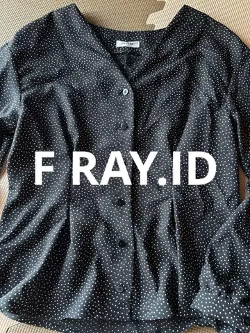 FRAY I.D 블랙 도트 무늬 셔츠
