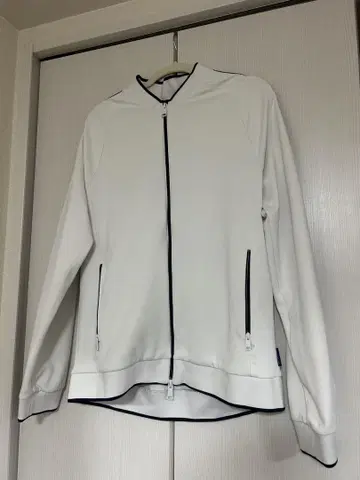 ARMANI EXCHANGE 화이트 저리 세트 M 사이즈