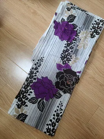 보라색과 블랙 꽃무늬 유카타 단품