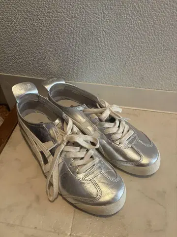 오니츠카타이거 멕시코 스니커즈