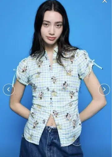 moussy x disney 반팔 블라우스