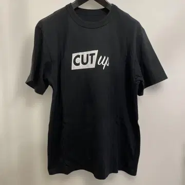 sacai CUT up 블랙 티셔츠 사이즈 2