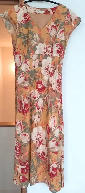 Laura Ashley 롱 원피스 [꽃무늬, 리조트풍]