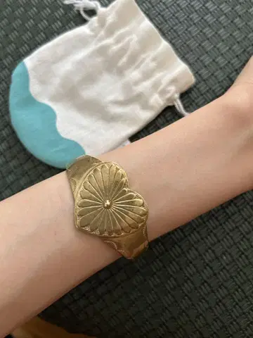 Chibi Jewels 하트 팔찌 수납 가방 있음
