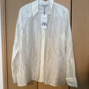 자라 큐빅 장식 비쥬 장식 긴팔 셔츠 S