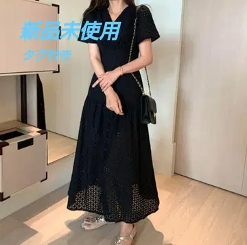 미사용 새상품 디홀릭 펀칭 원피스 완판템 레이스 롱 원피스
