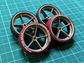 미니 사륜구동 페라 타이어 약 25.9mm 로우 프릭션