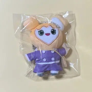TWICE 지효 러블리 백 참 4주년 wonderland