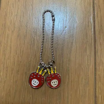 왕관 딸기 키링