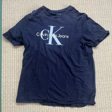 Calvin Klein Jeans 블랙 티셔츠