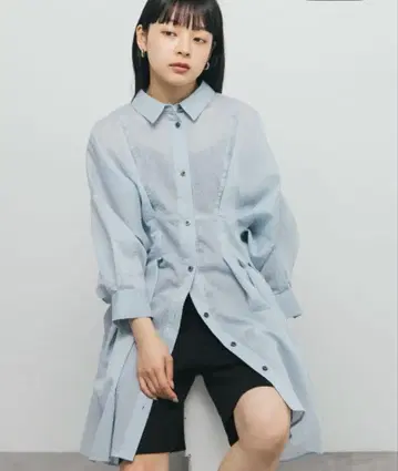 KBF 미사용 새상품 허리 턱 시어 스트라이프 미니 원피스