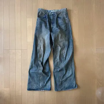 NVRFRGT 3D TWISTED WIDE LEG JEANS