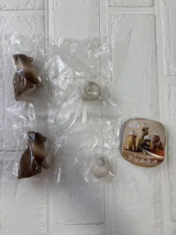 아카네의 나무 조각 오리와 개 셰틀랜드 양 2마리