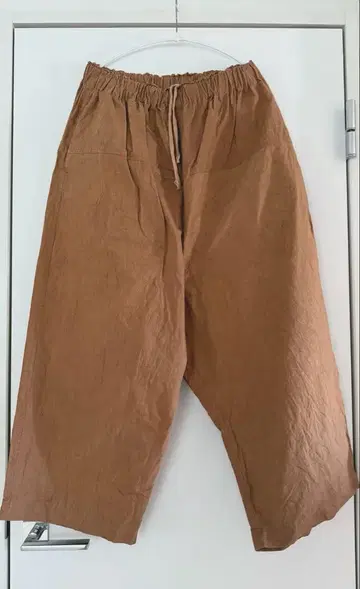베리떼꾸르 와이드 팬츠
