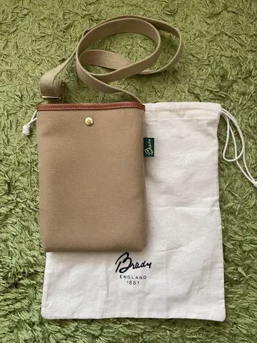 Brady NITONELLA MINI 카키 숄더백 수납 가방 포함