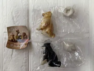 아카네의 나무 조각 오리와 개 시바견, 빨간 시바견, 검은 시바견