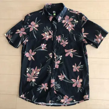 퀵실버 QUIKSILVER 트로피컬 패턴 반팔 셔츠 S 사이즈