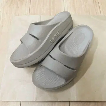 oofos 우포스 리커버리 샌들 우메가우아