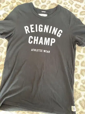 REIGNING CHAMP 블랙 티셔츠 M