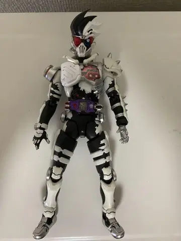 S.H.Figarts 가면라이더 겐무 좀비 게이머 레벨 X