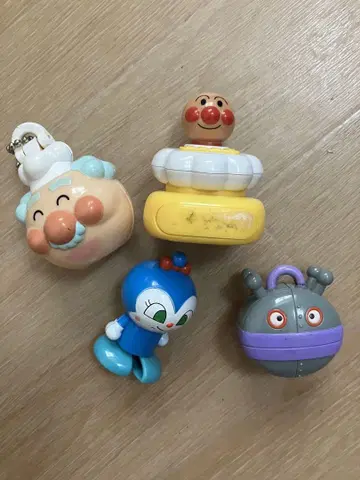호빵맨 캐릭터 완구 세트