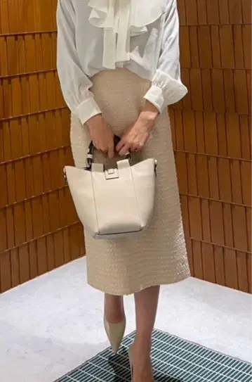 새상품 투모로우랜드 트위드 스커트