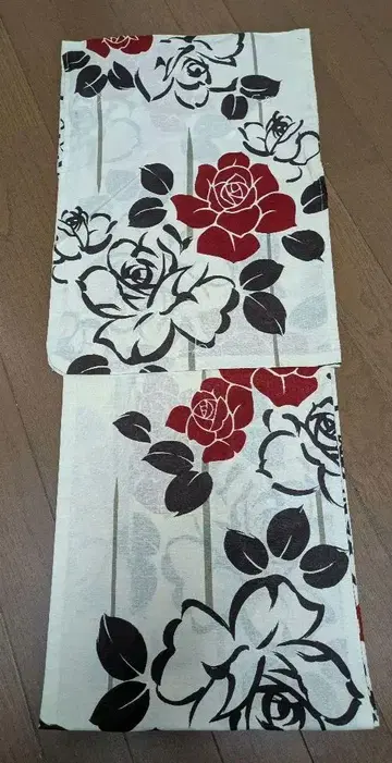 빨간색과 검은색 장미 무늬 유카타 단품