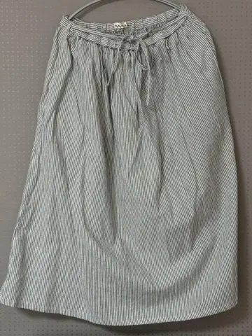 택 포함 새상품 SM2 면 린넨 스트라이프 플레어 스커트