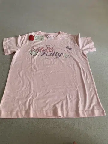 Hello Kitty 글리터 티셔츠 M 사이즈 미사용 새상품
