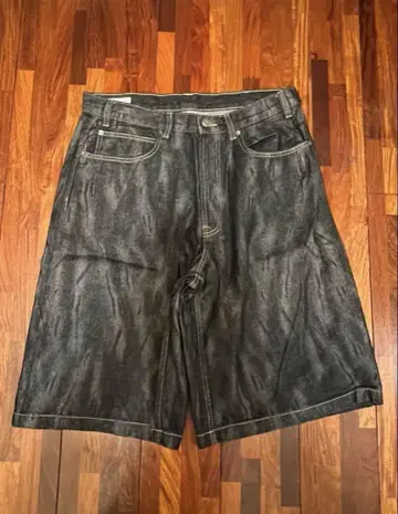 ZARA 블랙 데님 숏팬츠 34inch