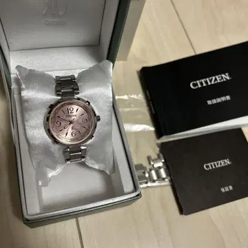 CITIZEN 핑크 전파 시계