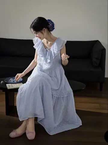 KUOSE 슬리브리스 롱 원피스 라이트 블루