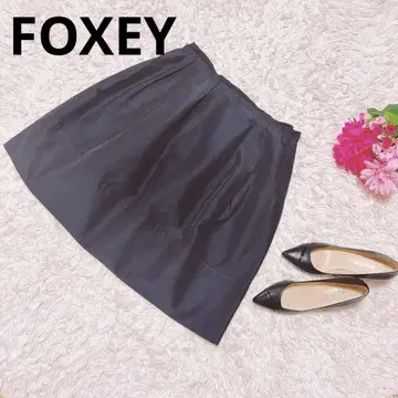 FOXEY 플레어 스커트 실크 100% 42 큰 사이즈