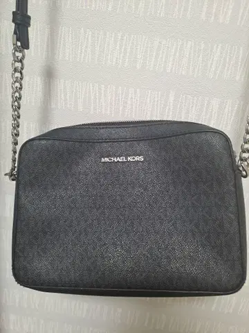 새상품급 MICHAEL KORS 숄더백 블랙 가죽 마이클코어스