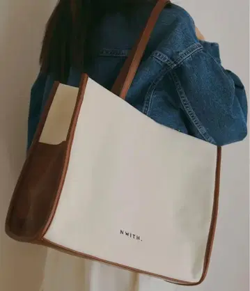 N WITH. 토트백