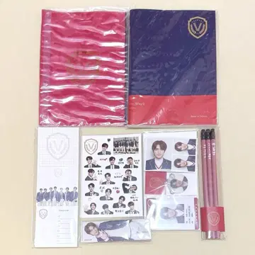 WayV 2019 school kit 스쿨 키트 샤오쥔