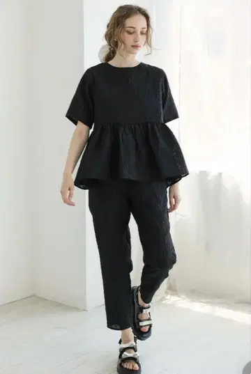 Donoban 시어 자카드 셋업 블랙