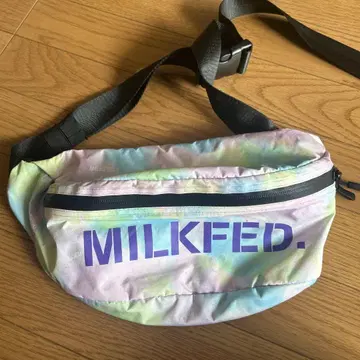 MILKFED. 멀티 컬러 바디백
