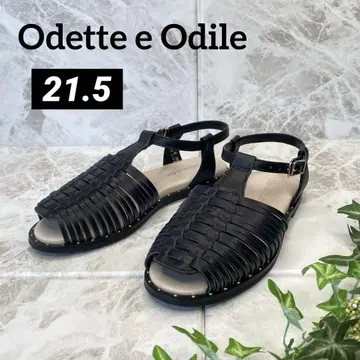 Odette e Odile 그루카 샌들 작은 사이즈 21.5cm