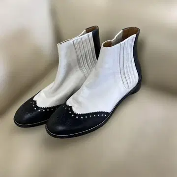 사이드 고어 부츠 화이트/블랙 가죽