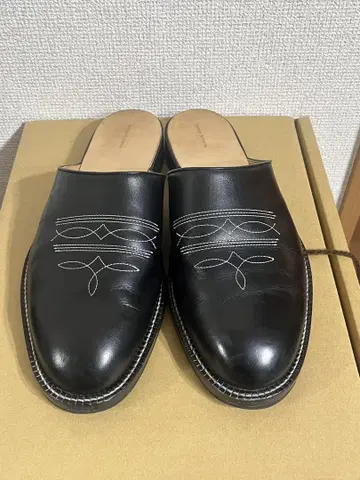 핸더 스킴 cheak 뮬 사이즈 6 (27~28cm)